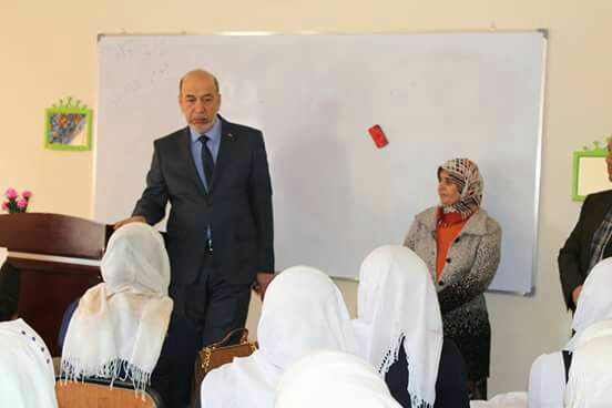رئيس جامعة الانبار يزور كلية التربية للبنات في موقع الرمادي