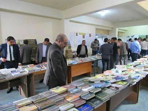 The College of Education for Human Sciences Holds a Book Fair