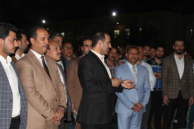السيد رئيس جامعة الانبار يفتتح محطة تصفية المياة ومنصات شحن الهواتف النقالة 